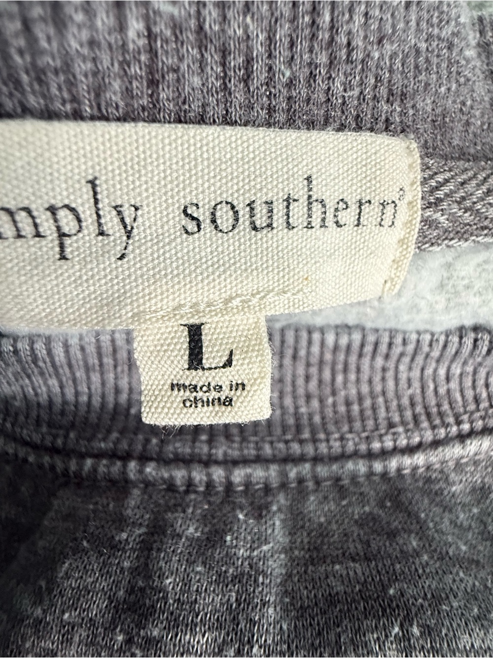 Simply Southern gray sweatshirt with label - Picture 5 of 6